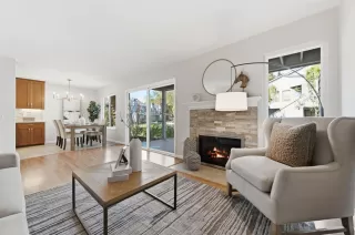 Photo #4: ML82044557 Listing 