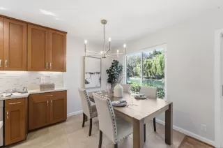 Photo #6: ML82044557 Listing 