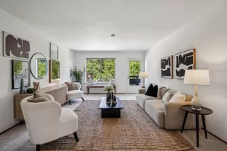 Photo #2: ML82044558 Listing 