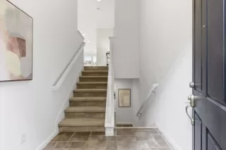 Photo #3: ML82044609 Listing 