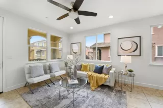 Photo #5: ML82044662 Listing 