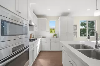 Photo #6: ML82044734 Listing 