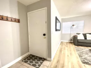 Photo #4: ML82044753 Listing 