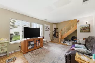 Photo #4: ML82044776 Listing 