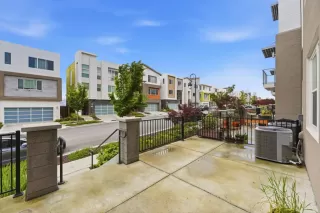 Photo #3: ML82044779 Listing 