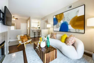 Photo #6: ML82044852 Listing 