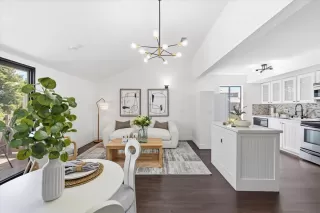 Photo #4: ML82044872 Listing 