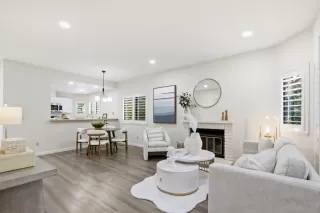 Photo #5: ML82044910 Listing 