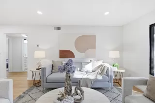 Photo #6: ML82044917 Listing 