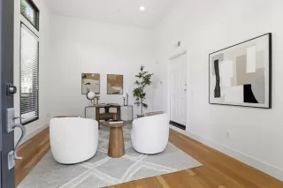 Photo #5: ML82044931 Listing 