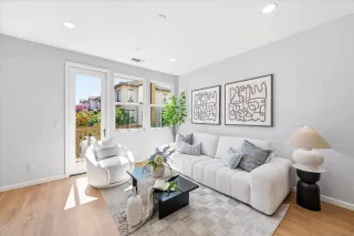 Photo #6: ML82044942 Listing 