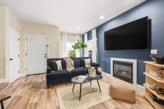 Photo #2: ML82044964 Listing 