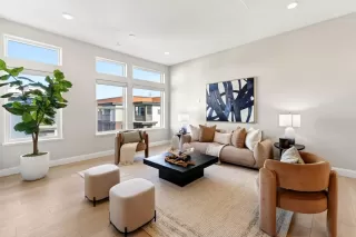 Photo #6: ML82044978 Listing 