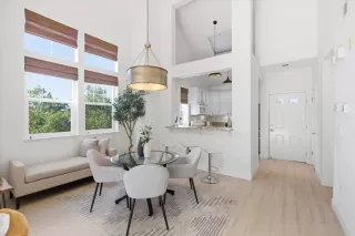 Photo #5: ML82044985 Listing 