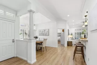 Photo #4: ML82044993 Listing 