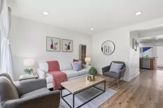 Photo #2: ML82045006 Listing 