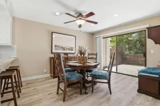 Photo #6: ML82045009 Listing 