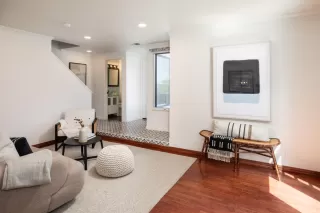 Photo #2: ML82045036 Listing 