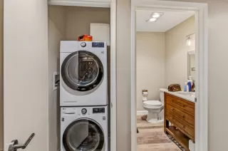 Photo #4: ML82045061 Listing 