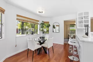 Photo #5: ML82045062 Listing 