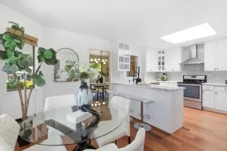 Photo #6: ML82045062 Listing 