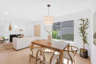 Photo #6: ML82045077 Listing 