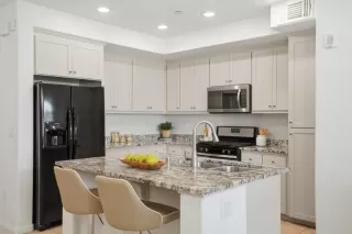 Photo #1: ML82045109 Listing 