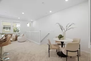 Photo #6: ML82045109 Listing 