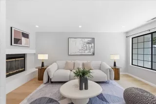 Photo #5: ML82045117 Listing 