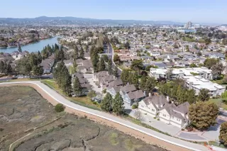 Photo #2: ML82045185 Listing 