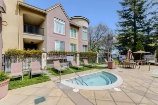 Photo #3: ML82045380 Listing 