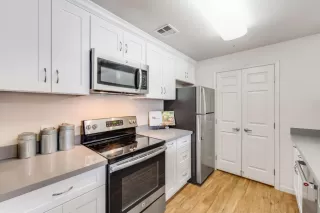 Photo #6: ML82045380 Listing