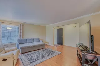 Photo #6: ML82045675 Listing 