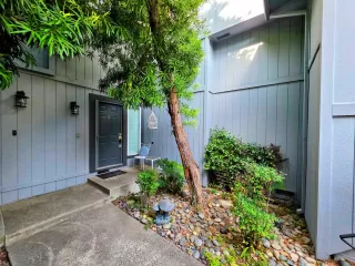 Photo #6: ML82045794 Listing 