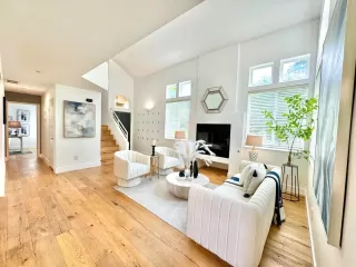 Photo #5: ML82045916 Listing 