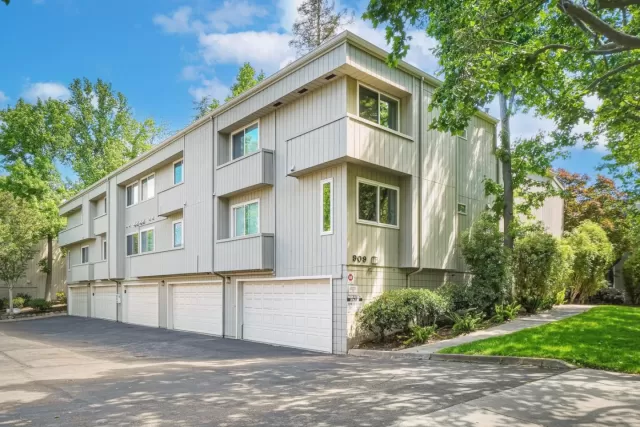 MLS: ML82046095 Condo For Sale