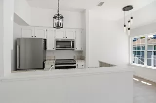 Photo #6: ML82046266 Listing