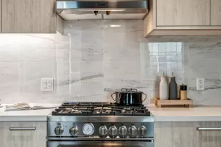 Photo #5: ML82046569 Listing