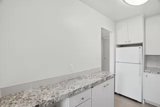 Photo #6: ML82046656 Listing 
