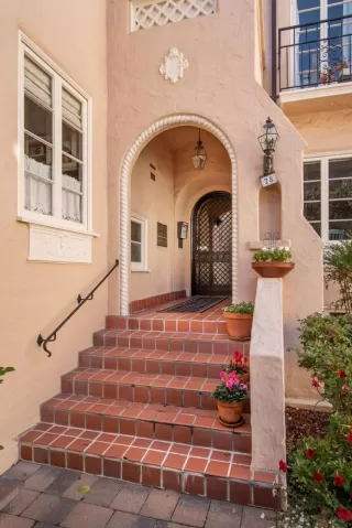 Photo #3: ML82047368 Listing