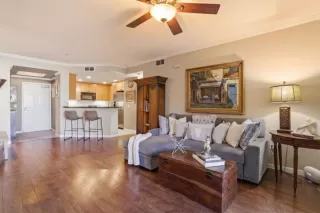 Photo #6: ML82047598 Listing