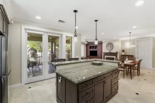 Photo #6: ML82047869 Listing