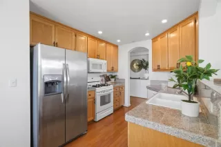 Photo #5: ML82048107 Listing