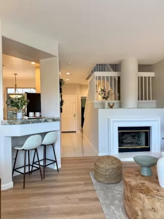 Photo #3: ML82048356 Listing 