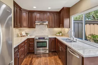 Photo #5: ML82048372 Listing 