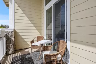 Photo #4: ML82048607 Listing