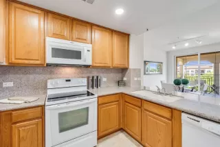 Photo #6: ML82048737 Listing