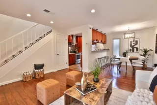 Photo #5: ML82048865 Listing