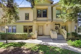 Photo #2: ML82049585 Listing 