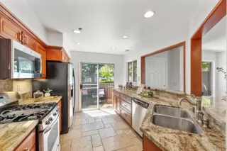 Photo #3: ML82049986 Listing